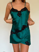VICTORIA SECRET SLIP S