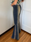 FLARE JEANS 28