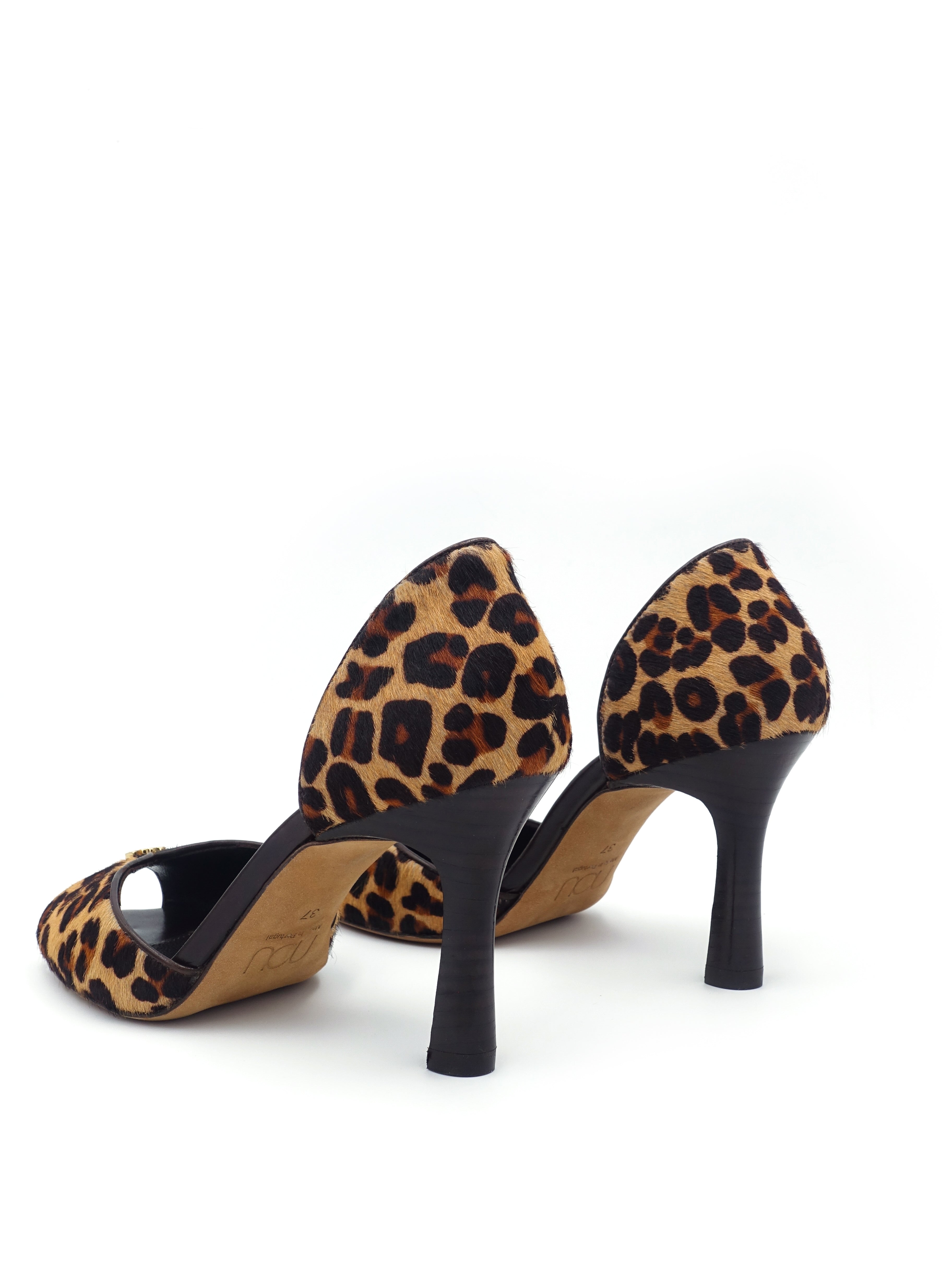 The Pump by NOU, NOU SHOES by alexia ioannou 