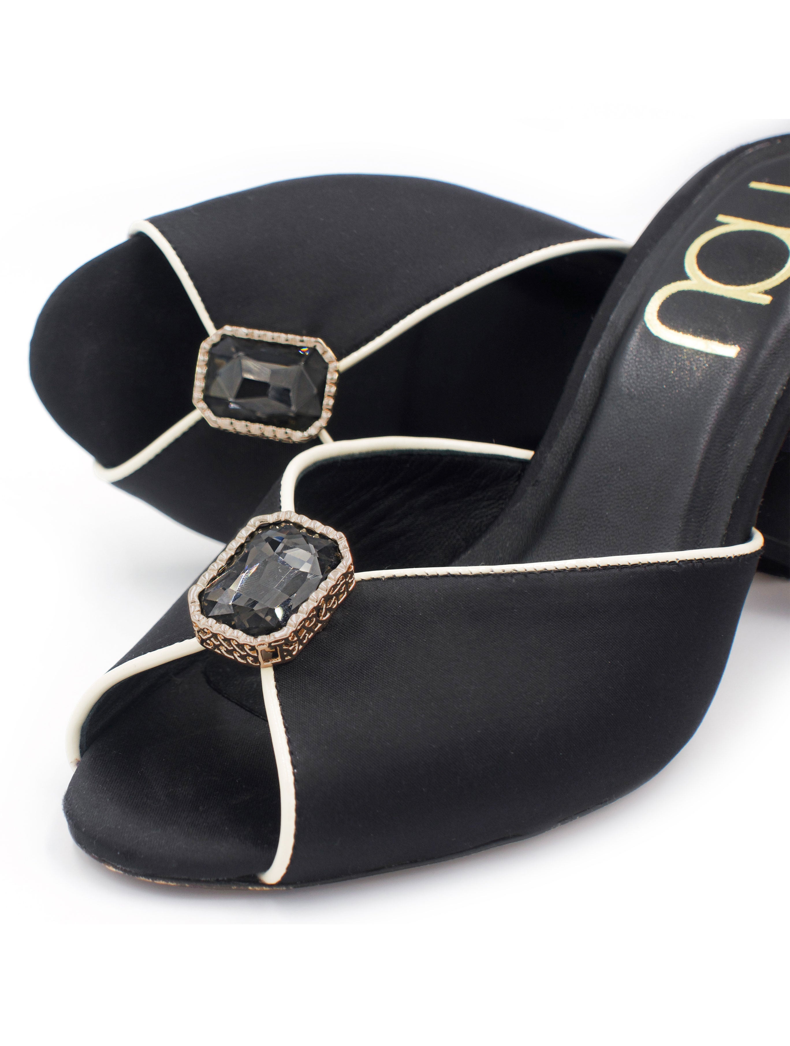 THE MULE CLASSIC GEM (ARCHIVE)