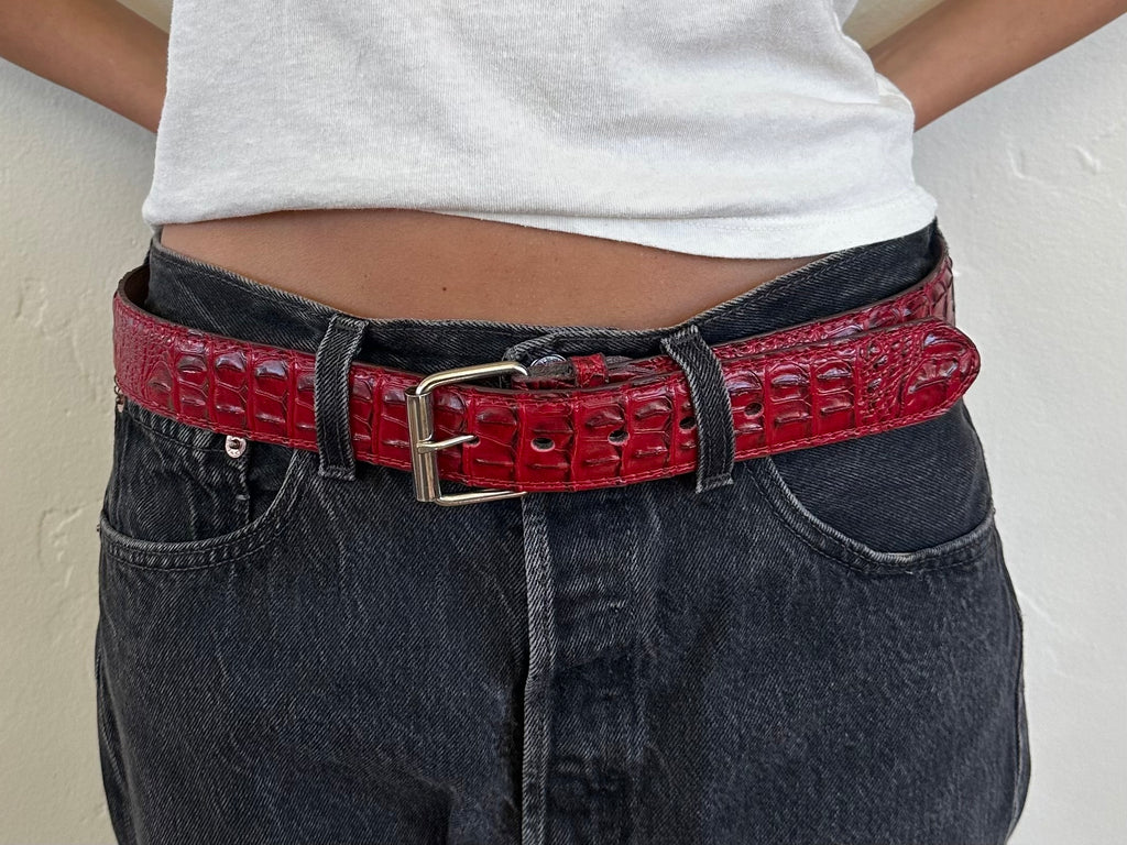 RED SNAKESKIN BELT