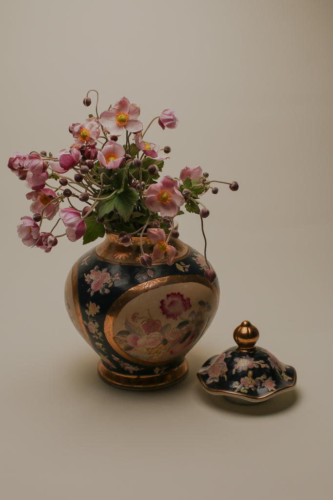 FLORAL VASE