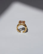 NOU Shoreline adjustable toe ring in 24K gold-plated sterling silver with a textured band and central stone.