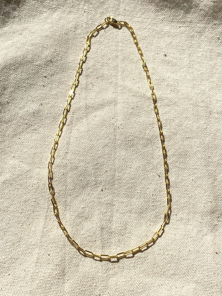 THE CHAIN NECKLACE