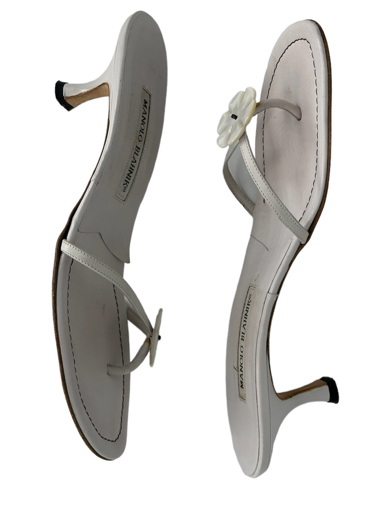 MANOLO BLAHNIK Flower Leather Sandals IT 38.5